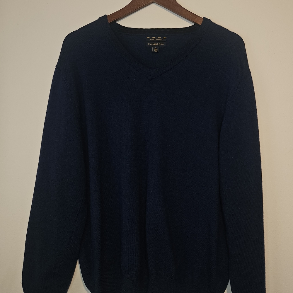 Club Room Estate Cashmere Blue Long Sleeve V-Neck Sweater, Size L, 100% Merino